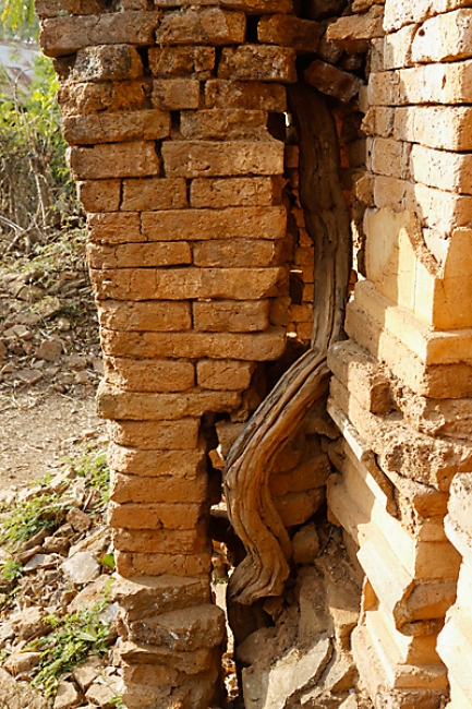 Inlé-Paya Shwe Inthein-030